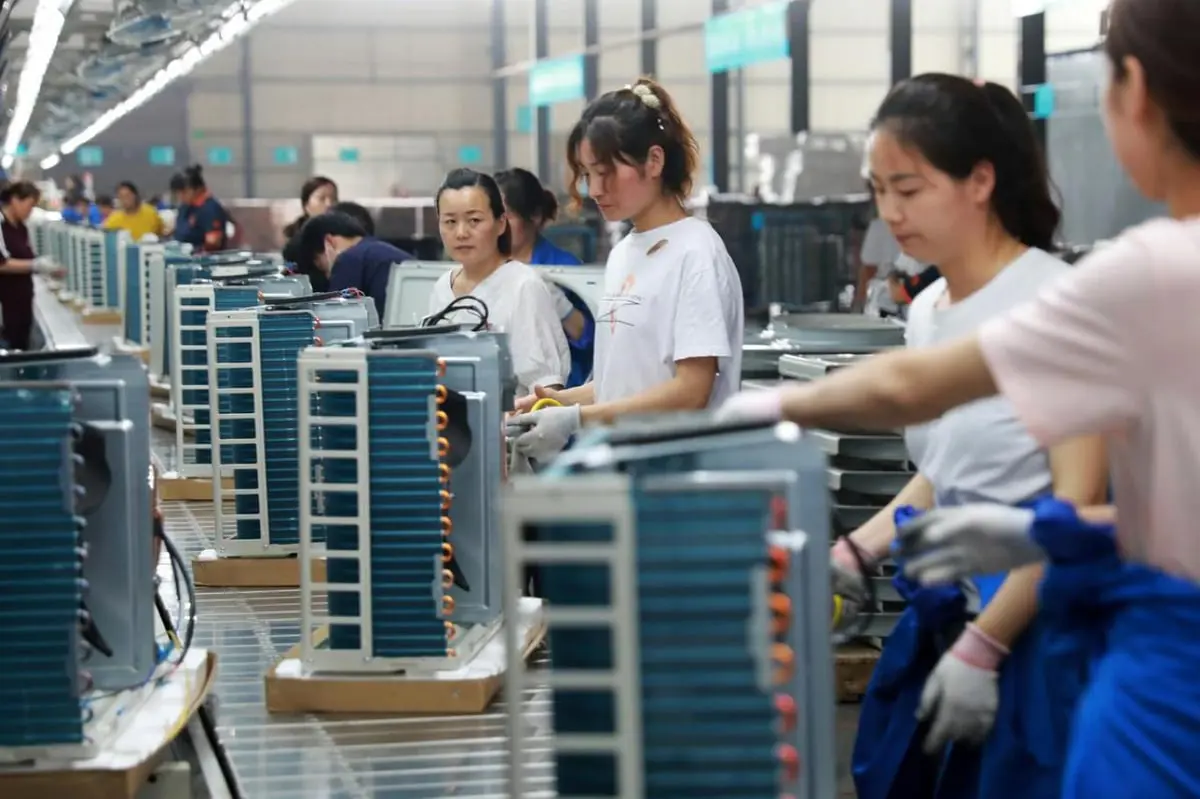 الصين.. القطاع الصناعي يعاني من تعثر التعافي الاقتصادي
