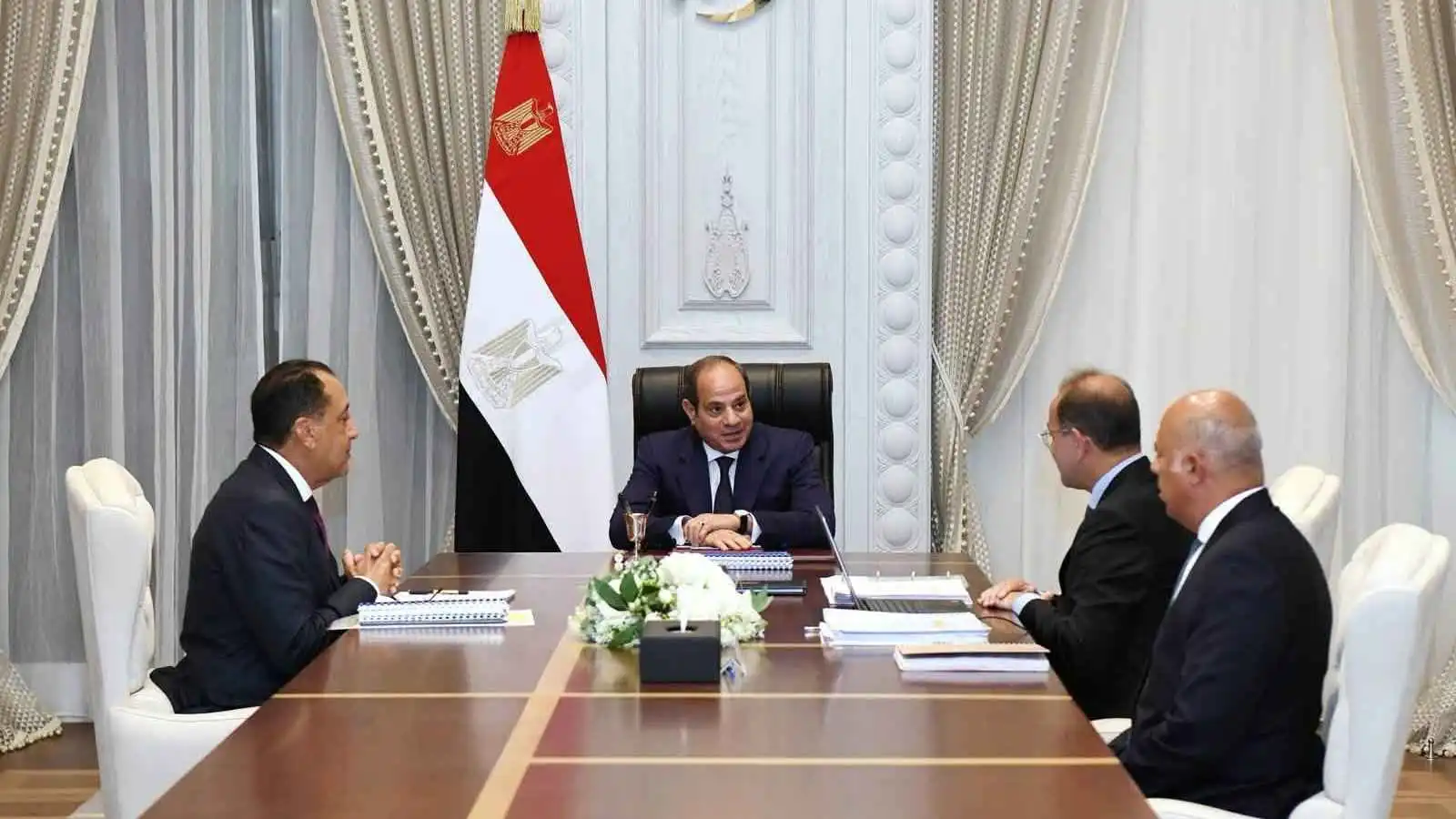 رئيس مصر يوافق على مقترح إصدار صكوك يمولها دافعو الضرائب