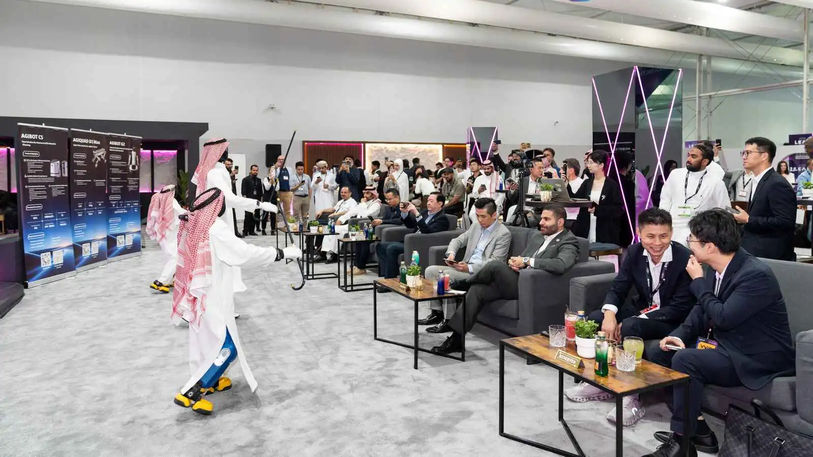 شركة AGIBOT تستضيف مؤتمر شركائها APC KSA بالسعودية