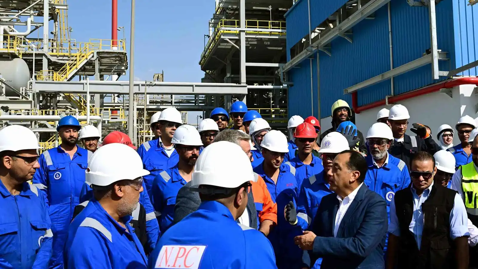 رئيس مجلس الوزراء المصري مصطفى مدبولي، يفتتح، مشروع استرجاع الغازات لإنتاج البوتاجاز، بمحافظة السويس، مصر.