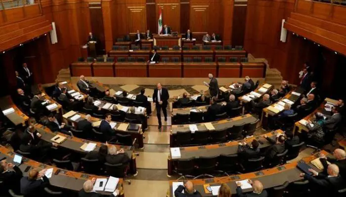 البرلمان اللبناني يقر ميزانية 2022