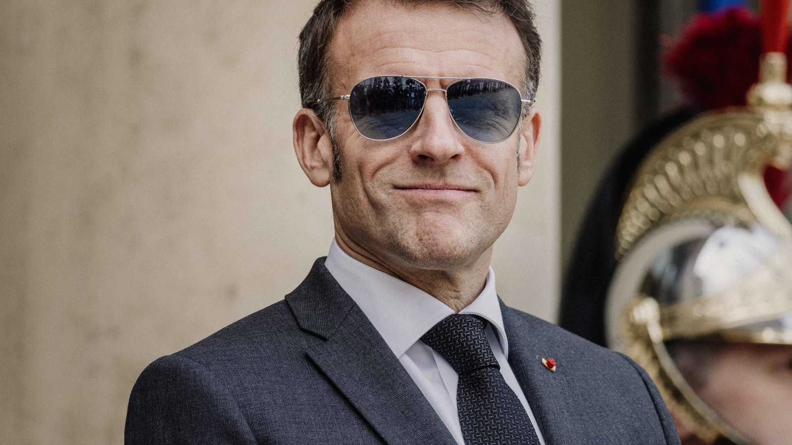 نظارات ماكرون تقفز بأسهم شركة إيطالية صغيرة 70% 