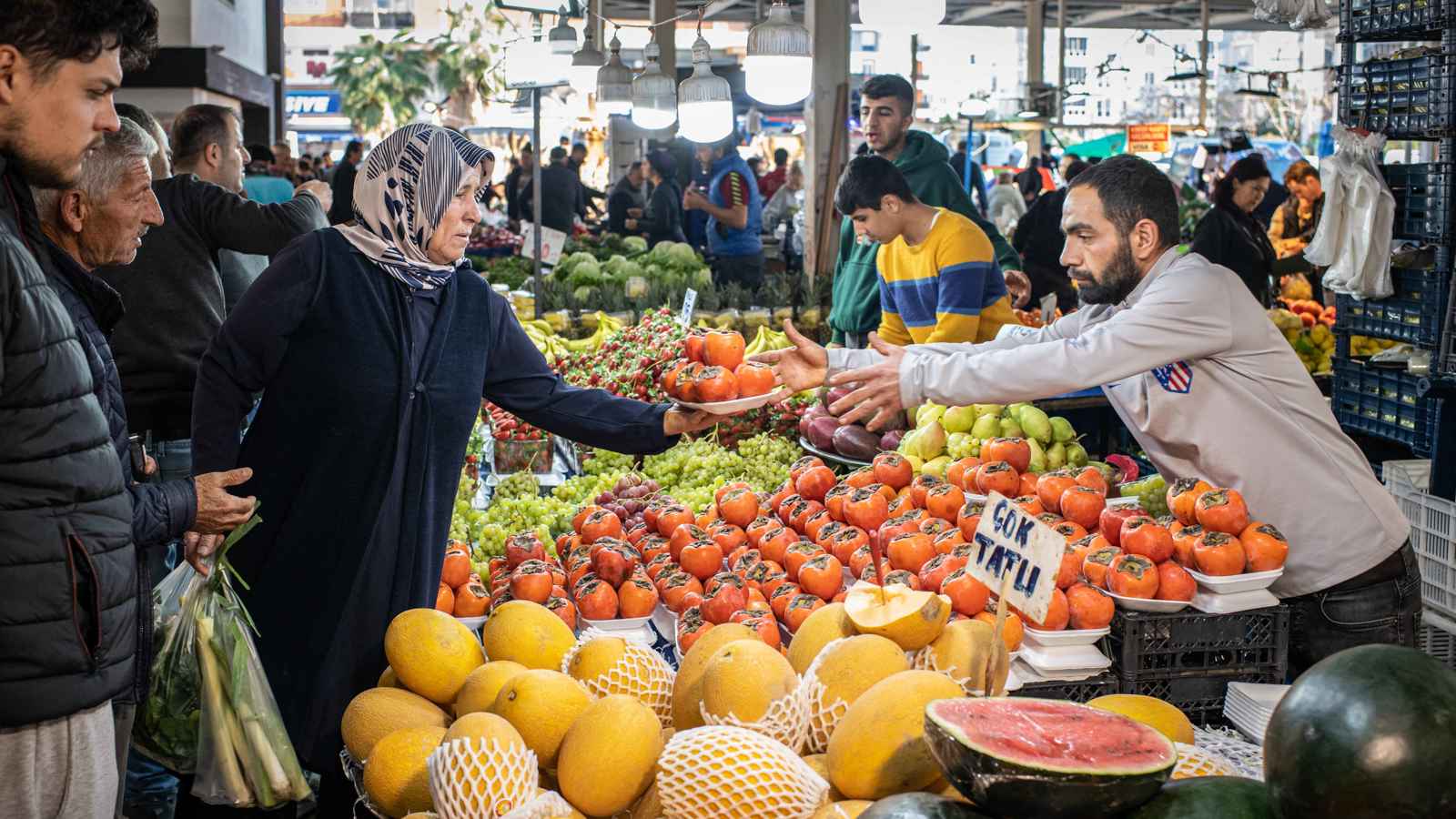 التضخم في تركيا يرتفع 4.84% شهرياً متجاوزاً التوقعات 