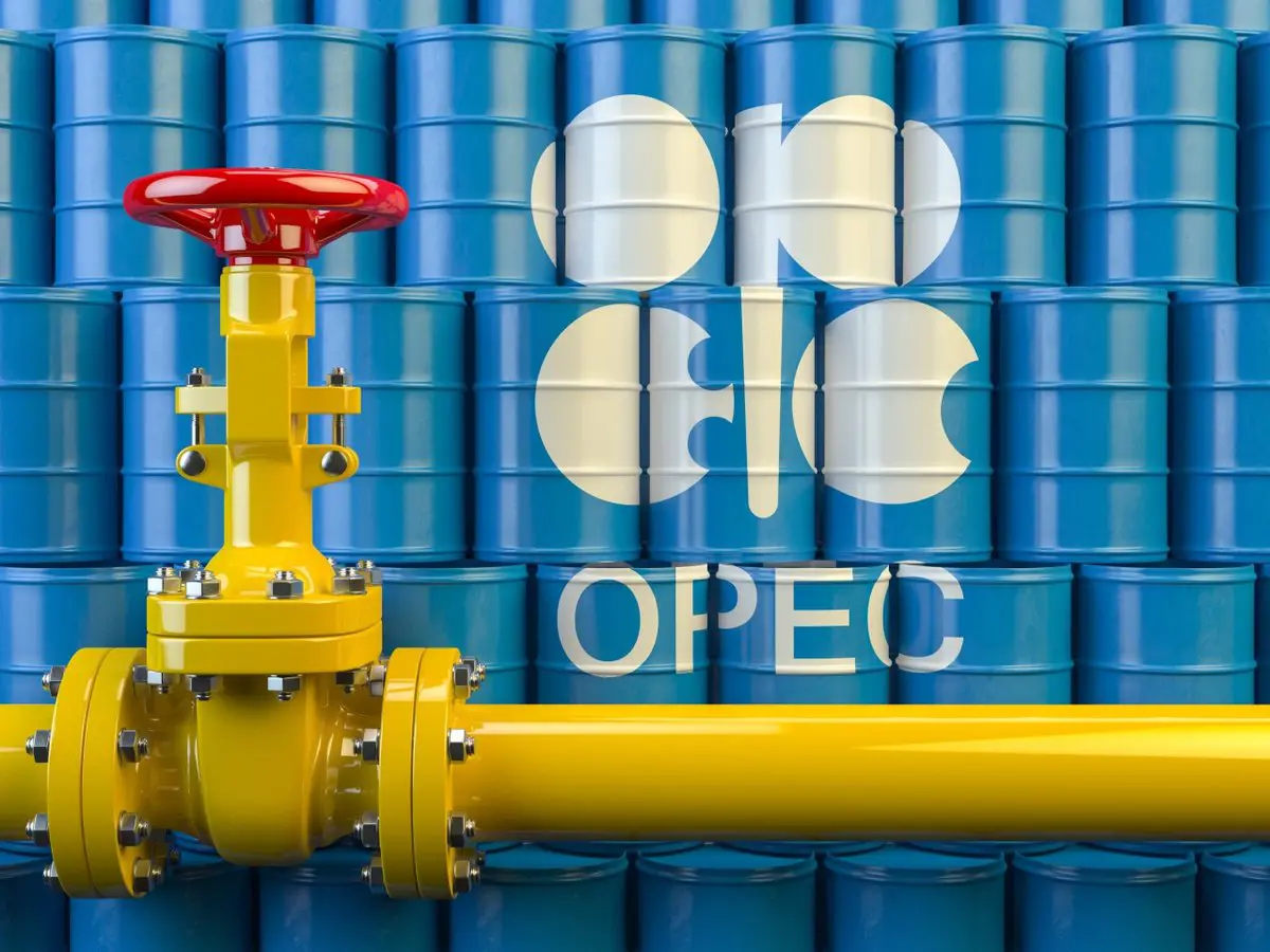 مصادر: أوبك+ تبحث خفض إنتاج النفط أكثر من مليون برميل يوميا

