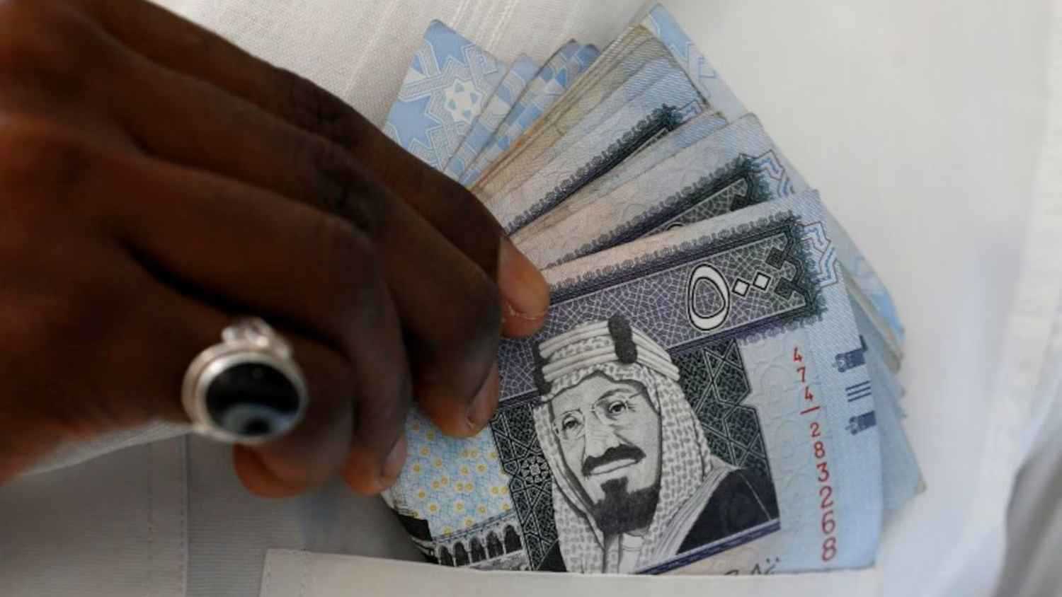 السيولة النقدية في السعودية تقفز 216 مليار ريال منذ بداية 2026 