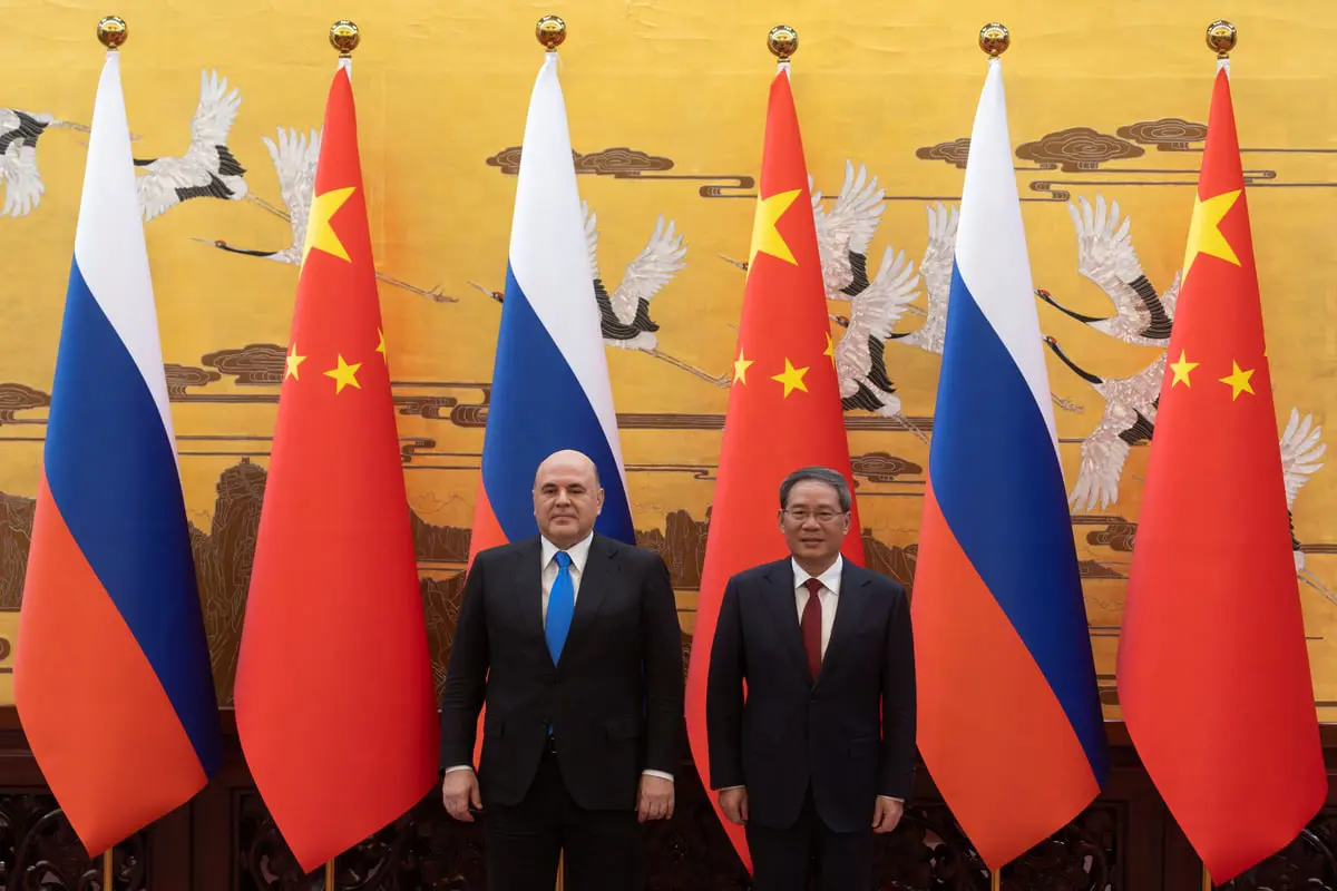 روسيا والصين توقعان اتفاقيات اقتصادية رغم الانتقادات الغربية