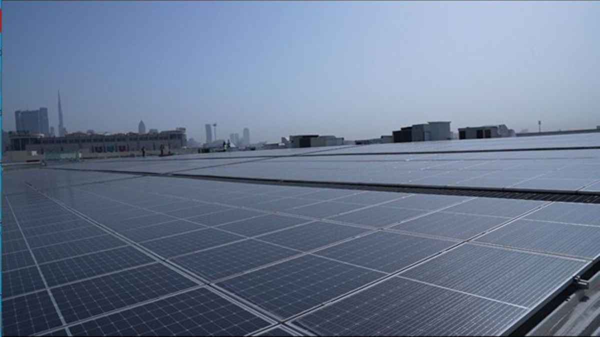 الإمارات.. القدرة المركبة الحالية للطاقة المتجددة تجاوزت 7.7 غيغاوات 