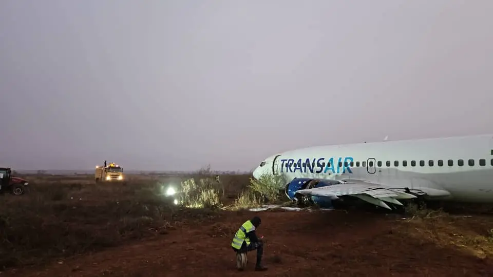 حادث جديد لطائرة بوينغ 737 يتسبب بإغلاق مطار دكار