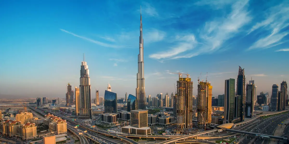 دبي.. تباطؤ التضخم إلى 3.36% مع انكماش أسعار النقل والتبغ 