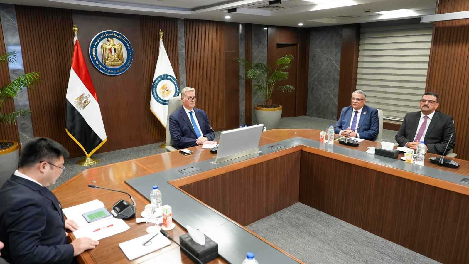 «شينغ فا» الصينية تستثمر ملياري دولار للبحث عن الفوسفات في مصر 