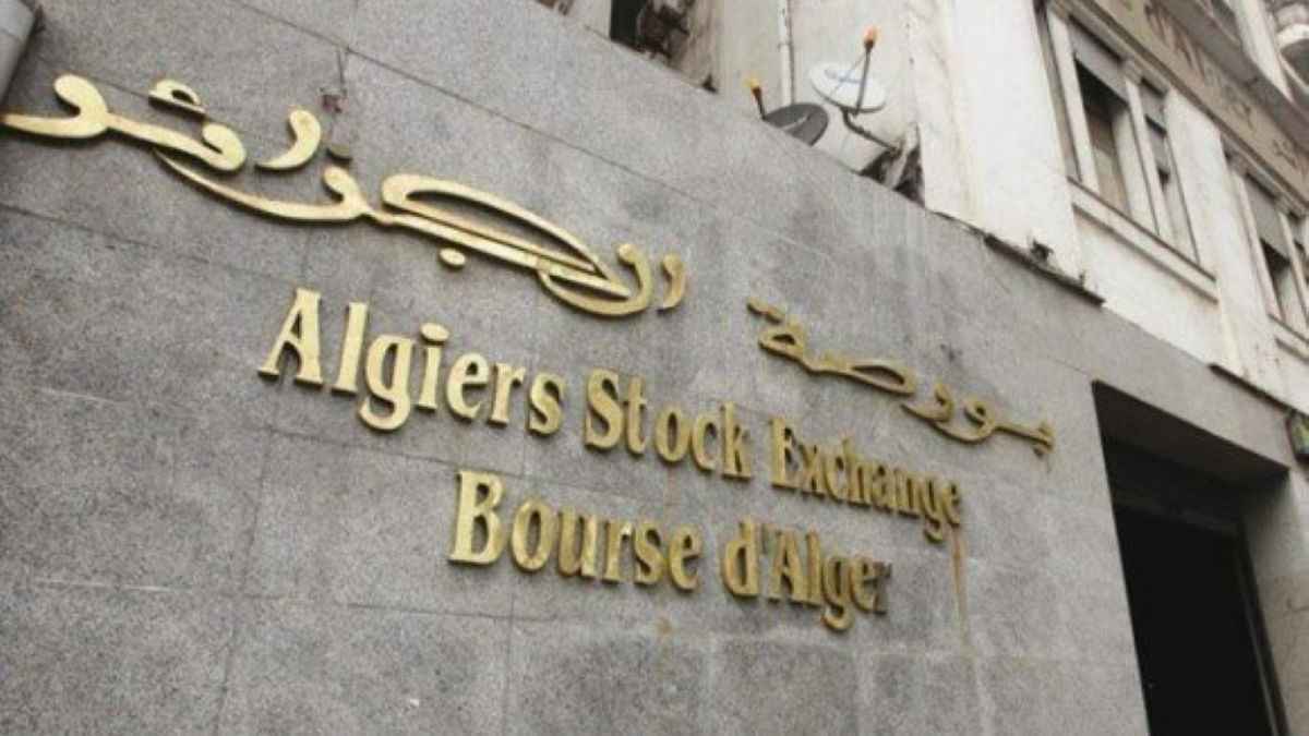 «القرض الشعبي» يطلق منصة رقمية للتداول في بورصة الجزائر يناير 2026 