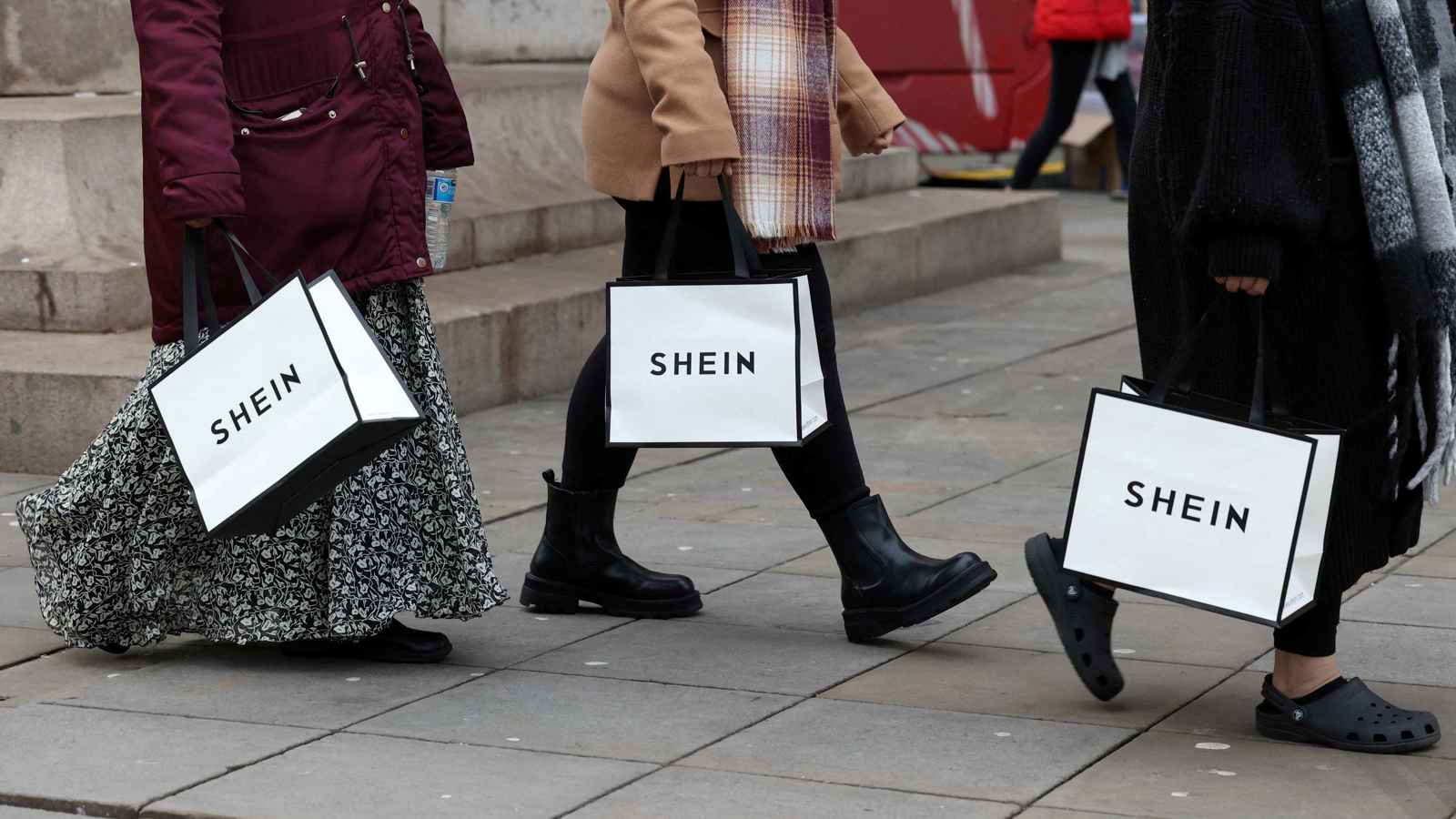 الاتحاد الأوروبي يحقق في بيع «شي إن» الصينية منتجات غير قانونية 