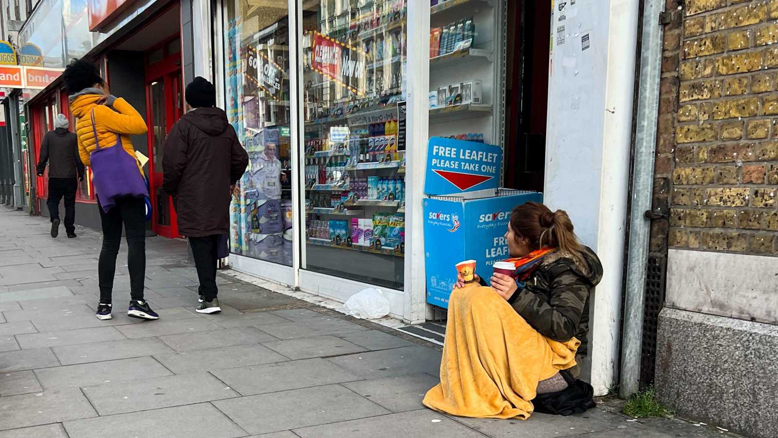 تراجع ثقة المستهلك في الاقتصاد البريطاني لأدنى مستوى منذ 1978 