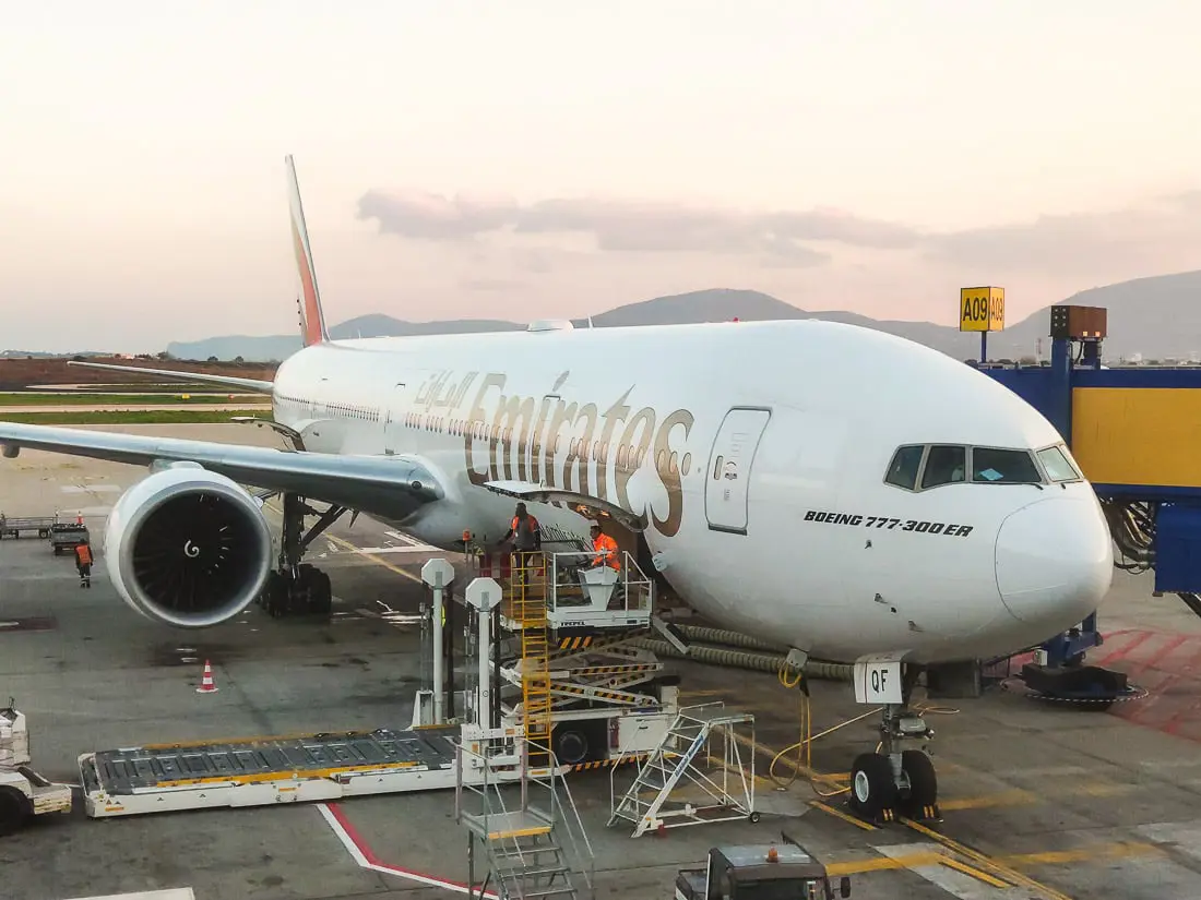 طيران الإمارات تفحص سلامة "بوينغ 777" بمصانع الشركة