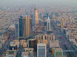 السعودية تضخ 40 مليار ريال في مشروعات للبنية التحتية 

