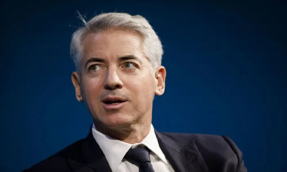 بأداة جديدة.. بيل أكمان يخطط لشراء حصة من منصة X