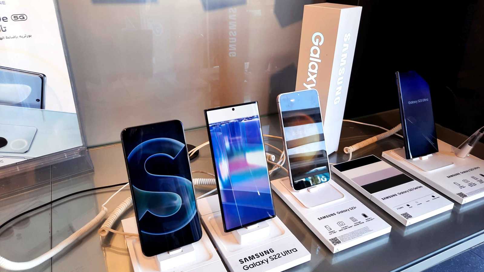 تفعيل جمارك الهواتف المحمولة في مصر.. حماية للصناعة أم عبء جديد؟ 