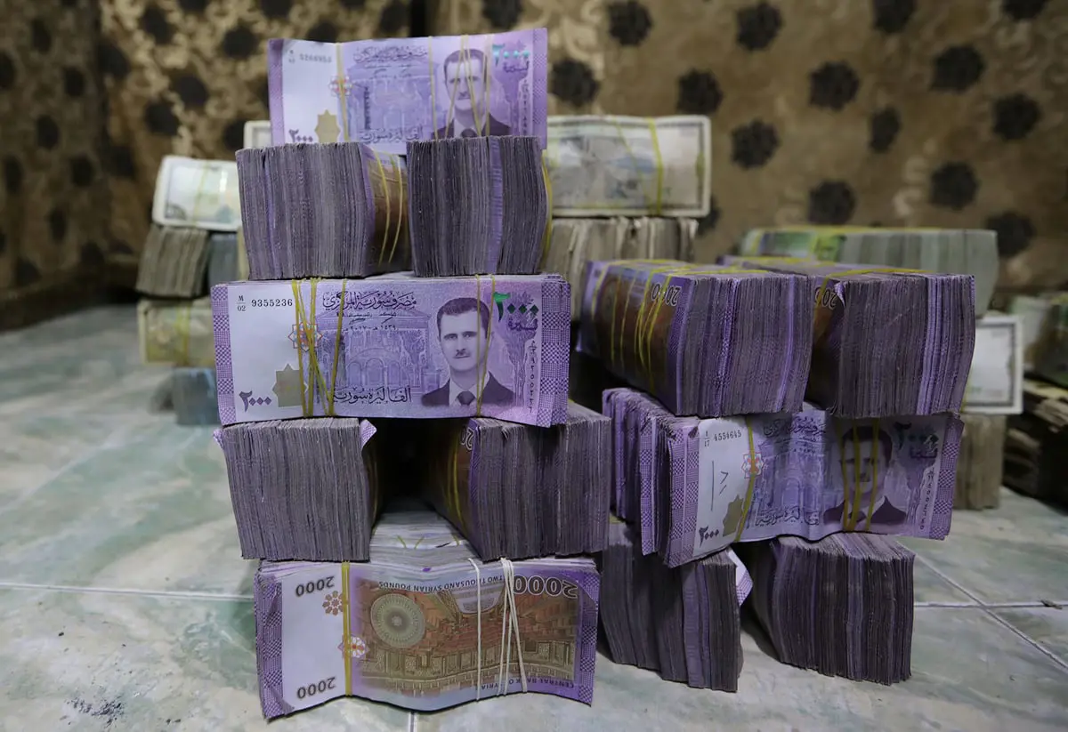 روسيا: الغرب يخنق الاقتصاد السوري بـ«العقوبات والنهب»