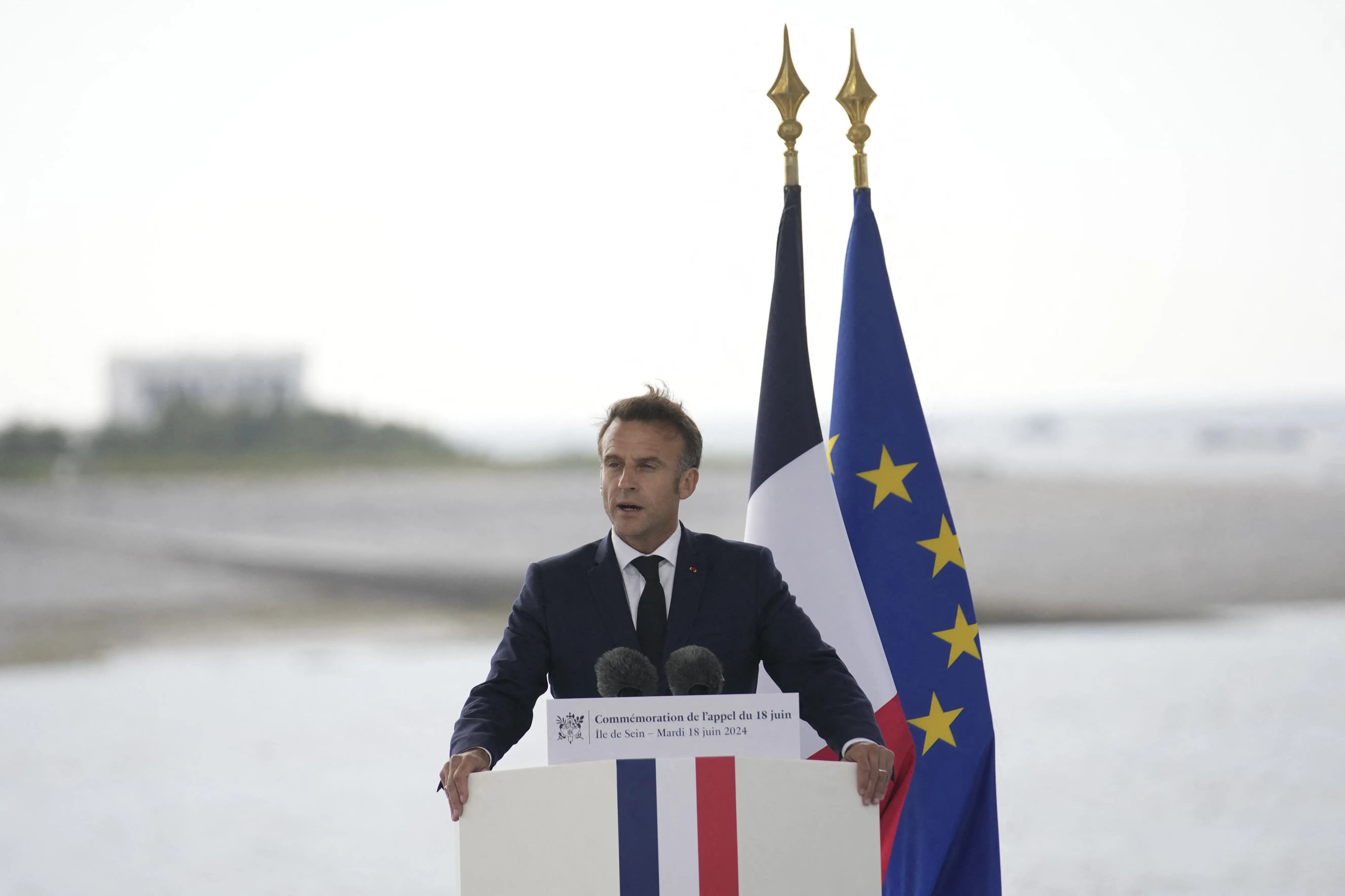 المفوضية الأوروبية توصي بإجراءات تأديبية ضد فرنسا و6 اعضاء آخرين بسبب عجز الميزانية