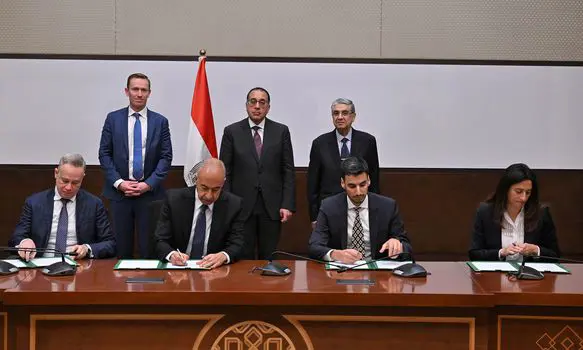 مصر.. مشروع ضخم لإنتاج طاقة الرياح بـ1.5 مليار دولار 