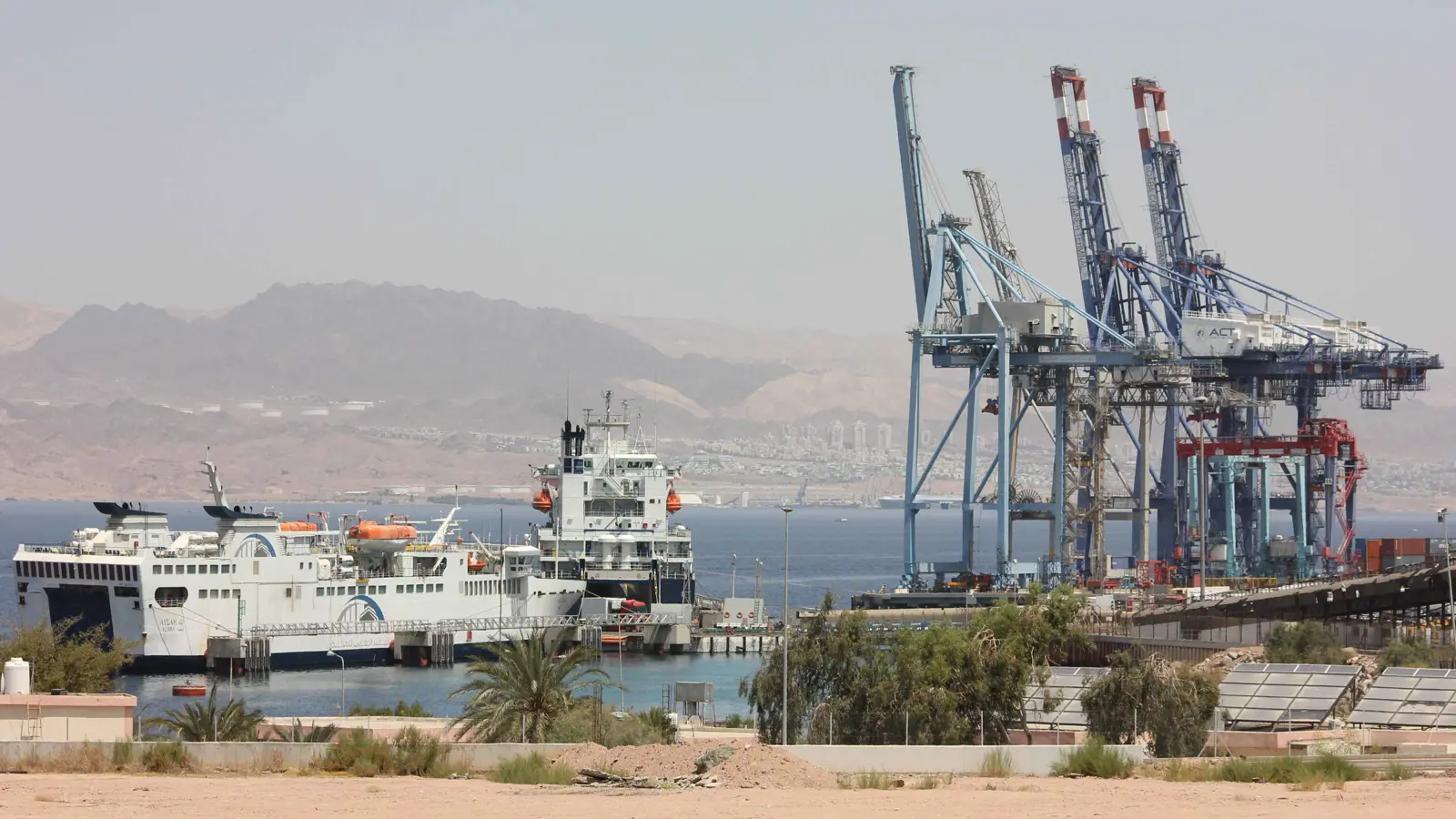 الأردن.. صادرات محضرات الصيدلة ترتفع 16.3% في 11 شهراً