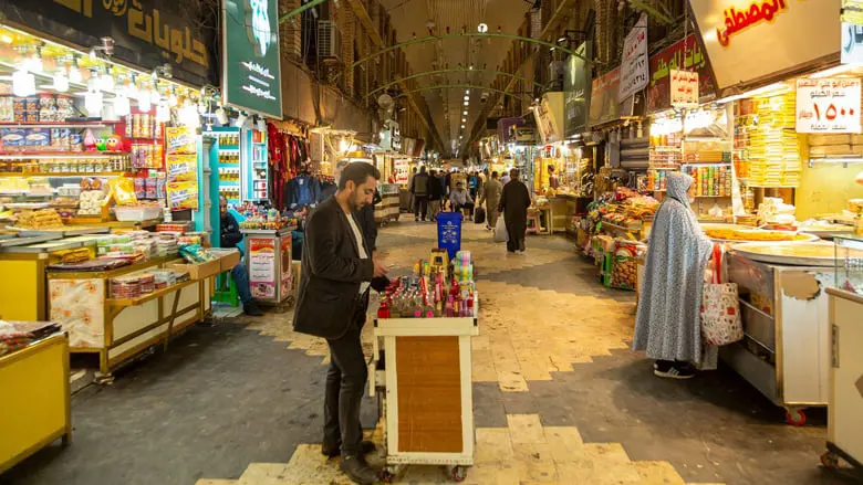 الأسواق بين الجائحة والسياسة