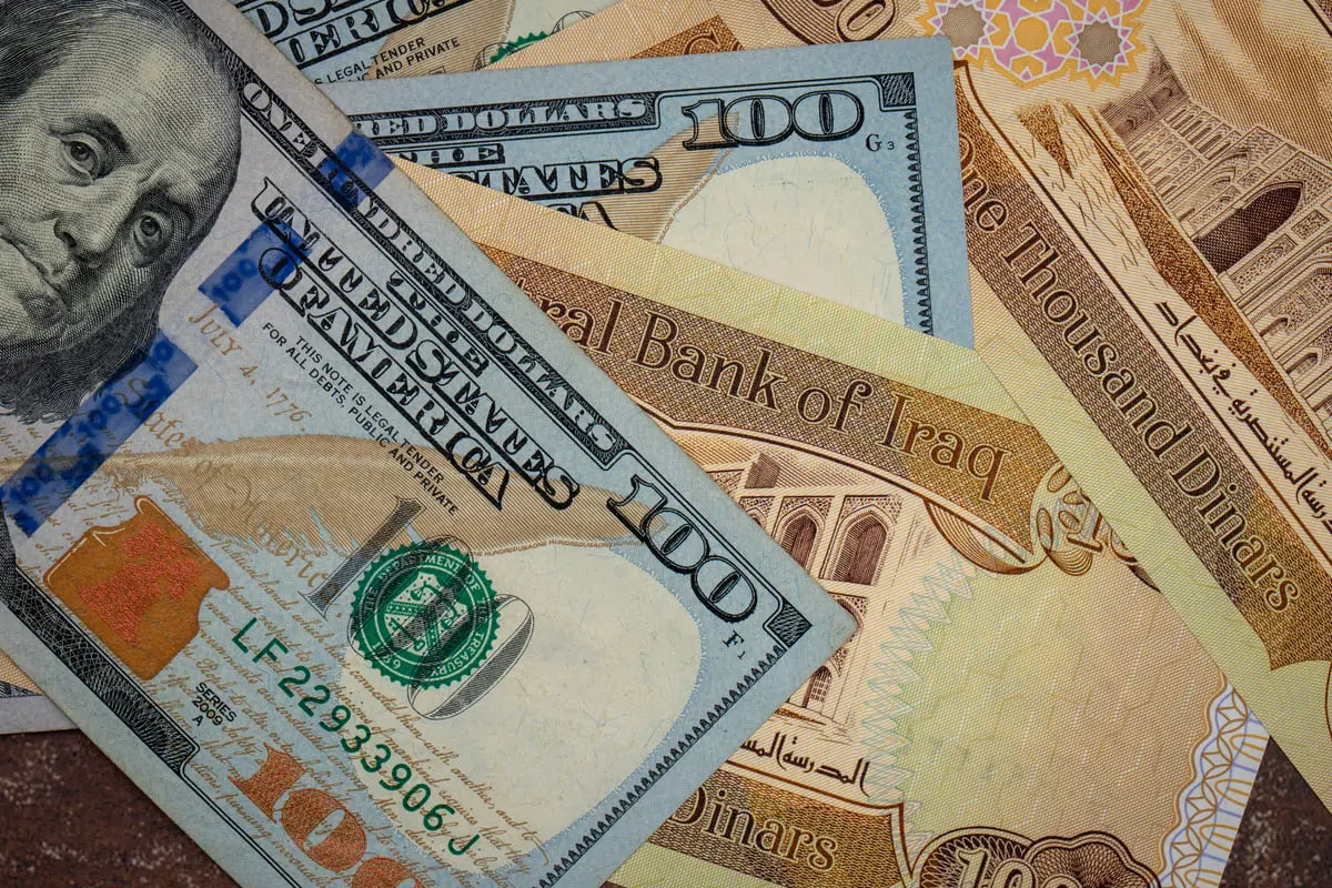 العراق.. توضيح حقيقة السقف الشهري لبيع الدولار