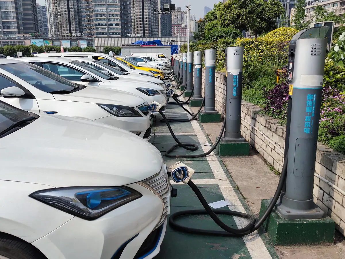 الصين تصدر 95 ألف سيارة كهربائية في شهر
