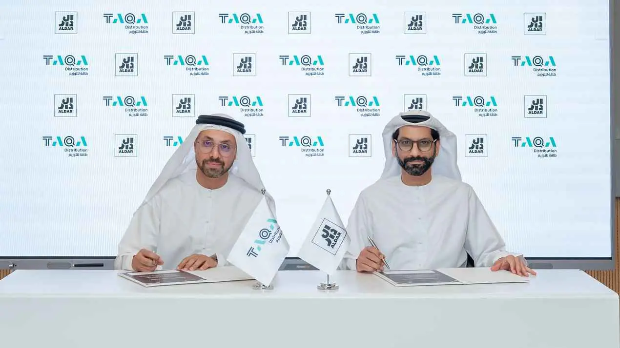 اتفاقية بين «طاقة للتوزيع» و«الدار» لتطوير مجمعات سكنية في أبوظبي