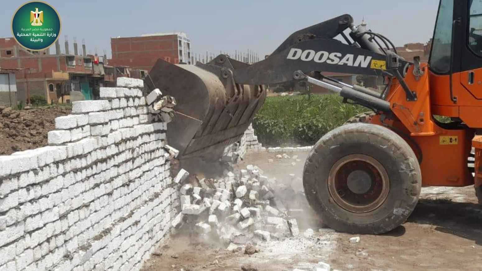 مصر تشدد الرقابة على البناء المخالف لحماية الرقعة الزراعية 