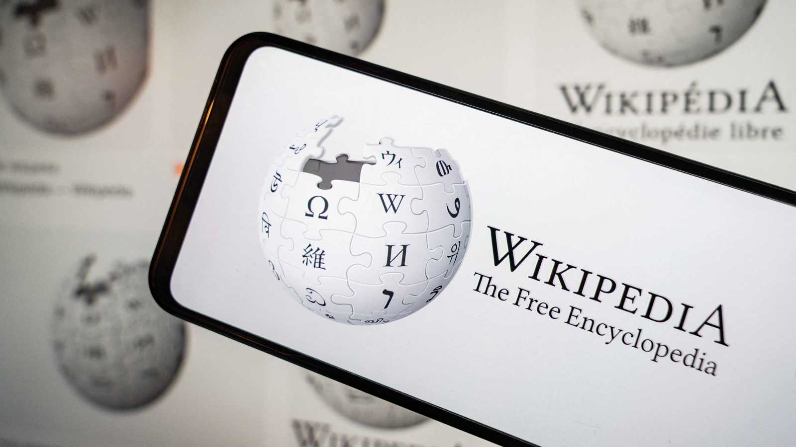 «ويكيبيديا» توسع شراكاتها مع شركات كبرى لتوفير الوصول للذكاء الاصطناعي 