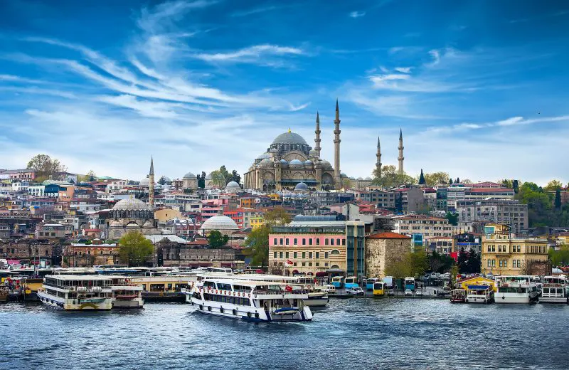تحول النظرة المستقبلية لتركيا بعد تغير سياسة المركزي