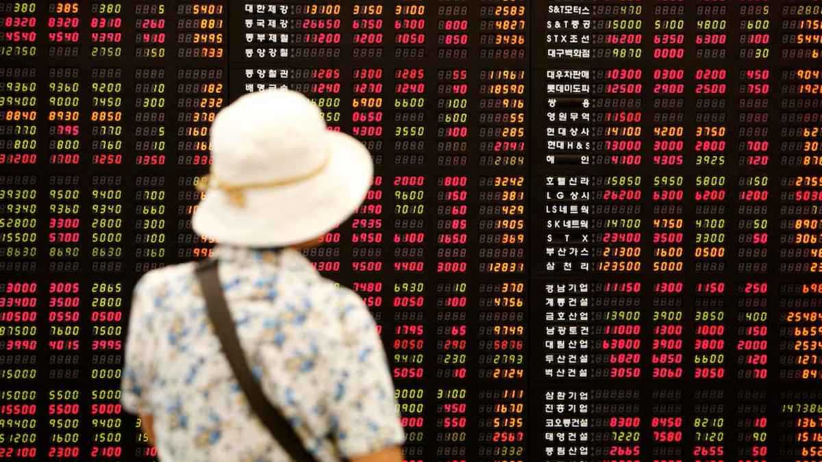 عودة قوية للمستثمرين العالميين إلى الأسواق الناشئة في أبريل. لمزيد من الأخبار والتحليلات الاقتصادية تابعوا 