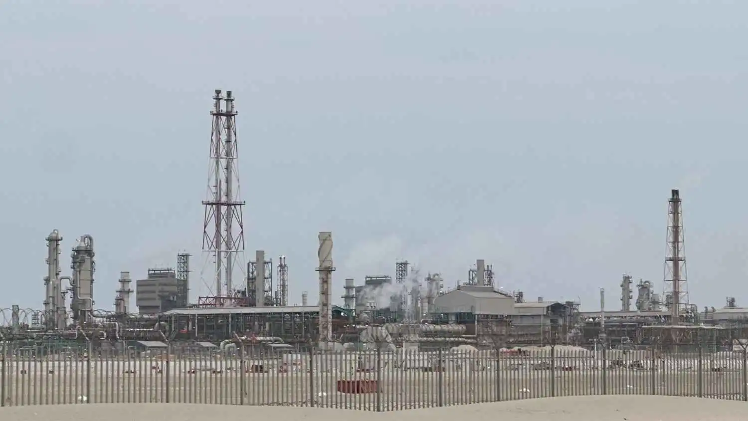 «قطر للطاقة» تمدد تعليق شحنات الغاز لـ«إديسون» الإيطالية حتى نوفمبر