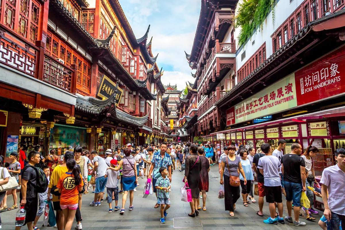 إيرادات السياحة المحلية الصينية تقفز إلى 691 مليار دولار