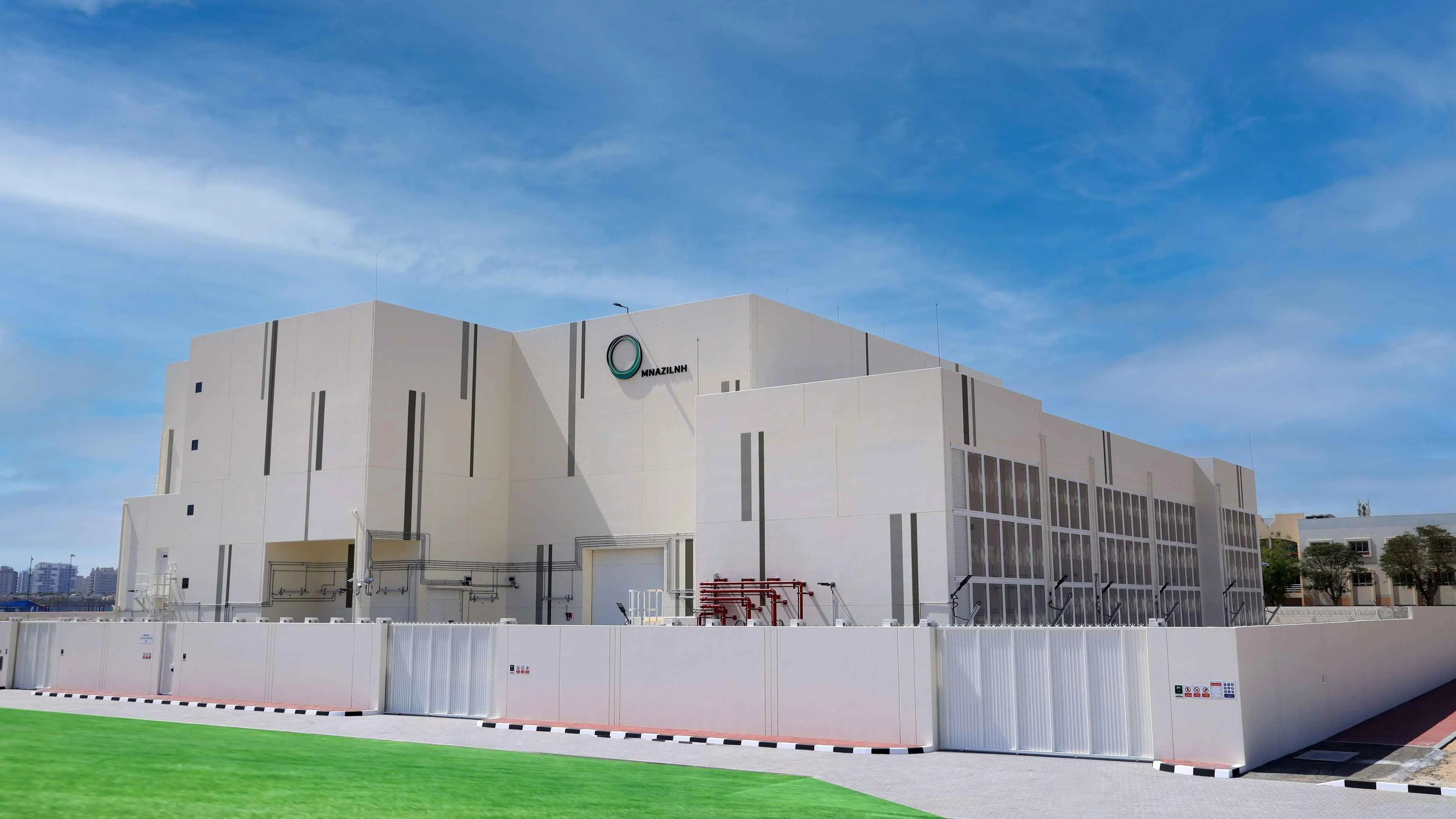 "ديوا" الإماراتية تدشن 8 محطات نقل كهرباء رئيسة في النصف الأول بـ370 مليون دولار