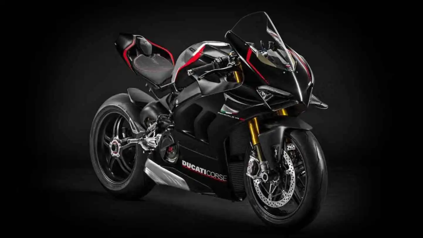 دوكاتي تتخلى عن سباق الأحصنة.. دراجة Panigale V2 تراهن على الوزن
