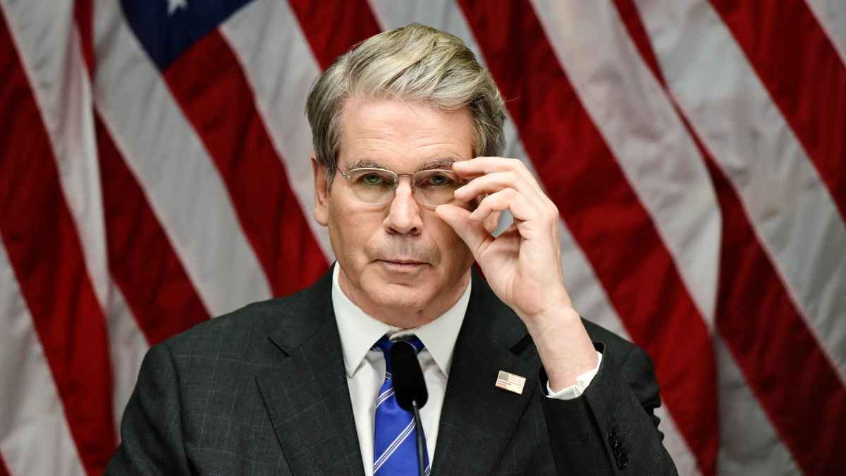 وزير أميركي يلمّح إلى خفض الرسوم الجمركية على الهند 