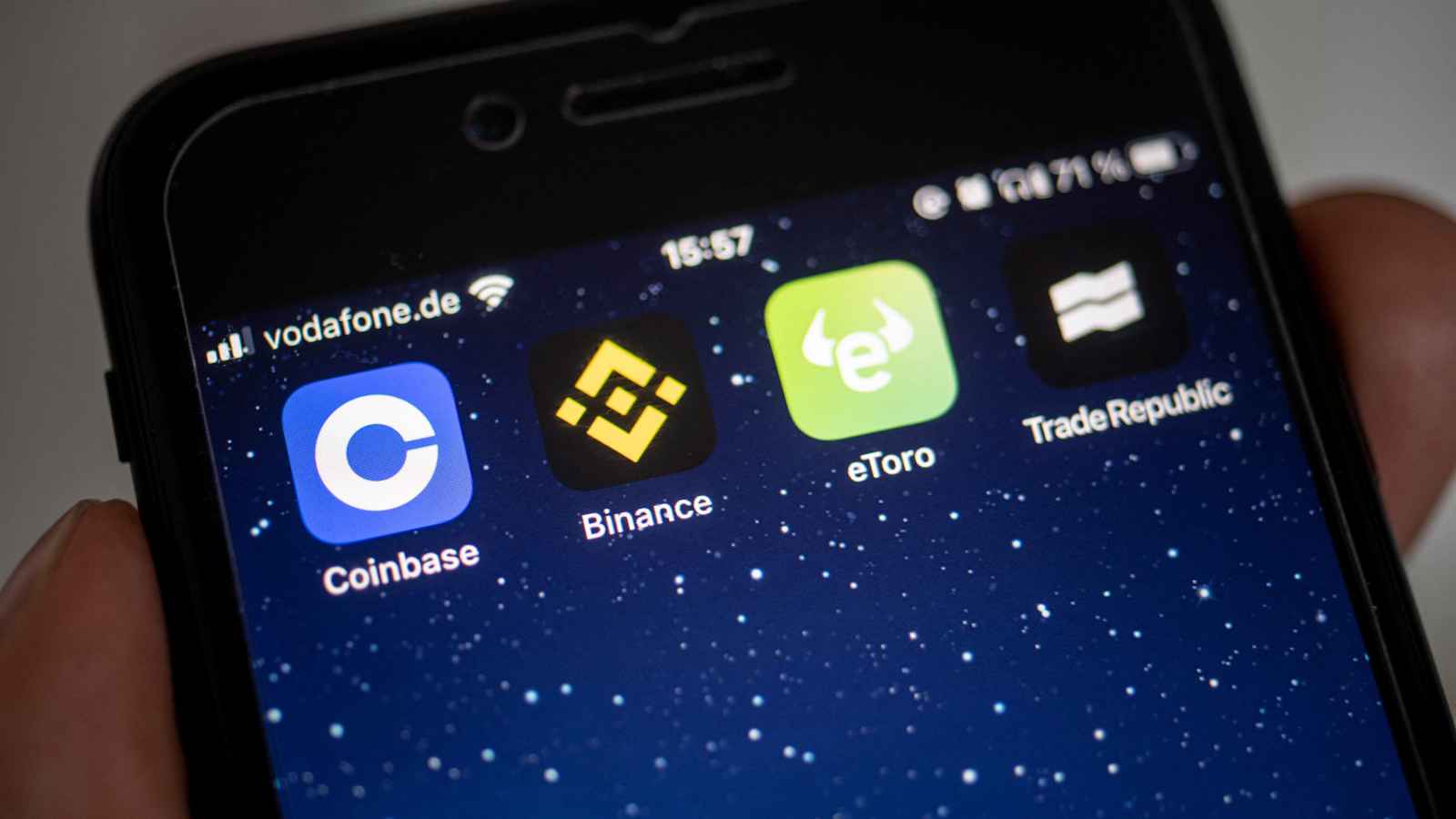منصة التداول «إيتورو» تحقق تقييماً بـ5.6 مليار دولار عند الإدراج