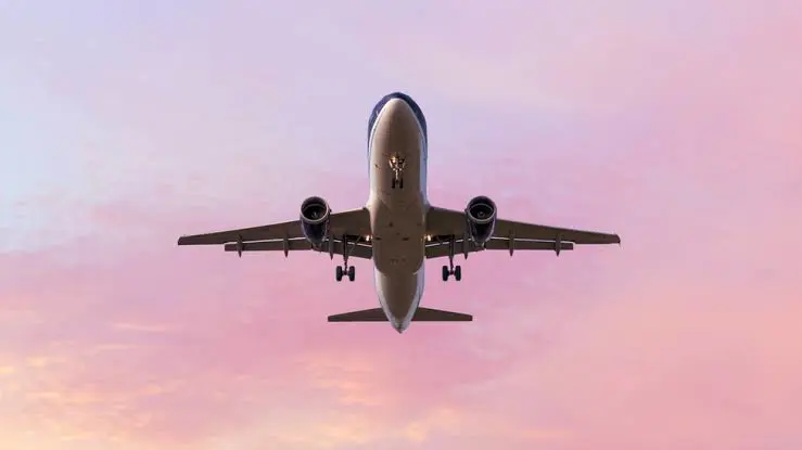 أدنيك الإماراتية تطرح خدمات رحلات الطيران لأوروبا وآسيا الوسطى