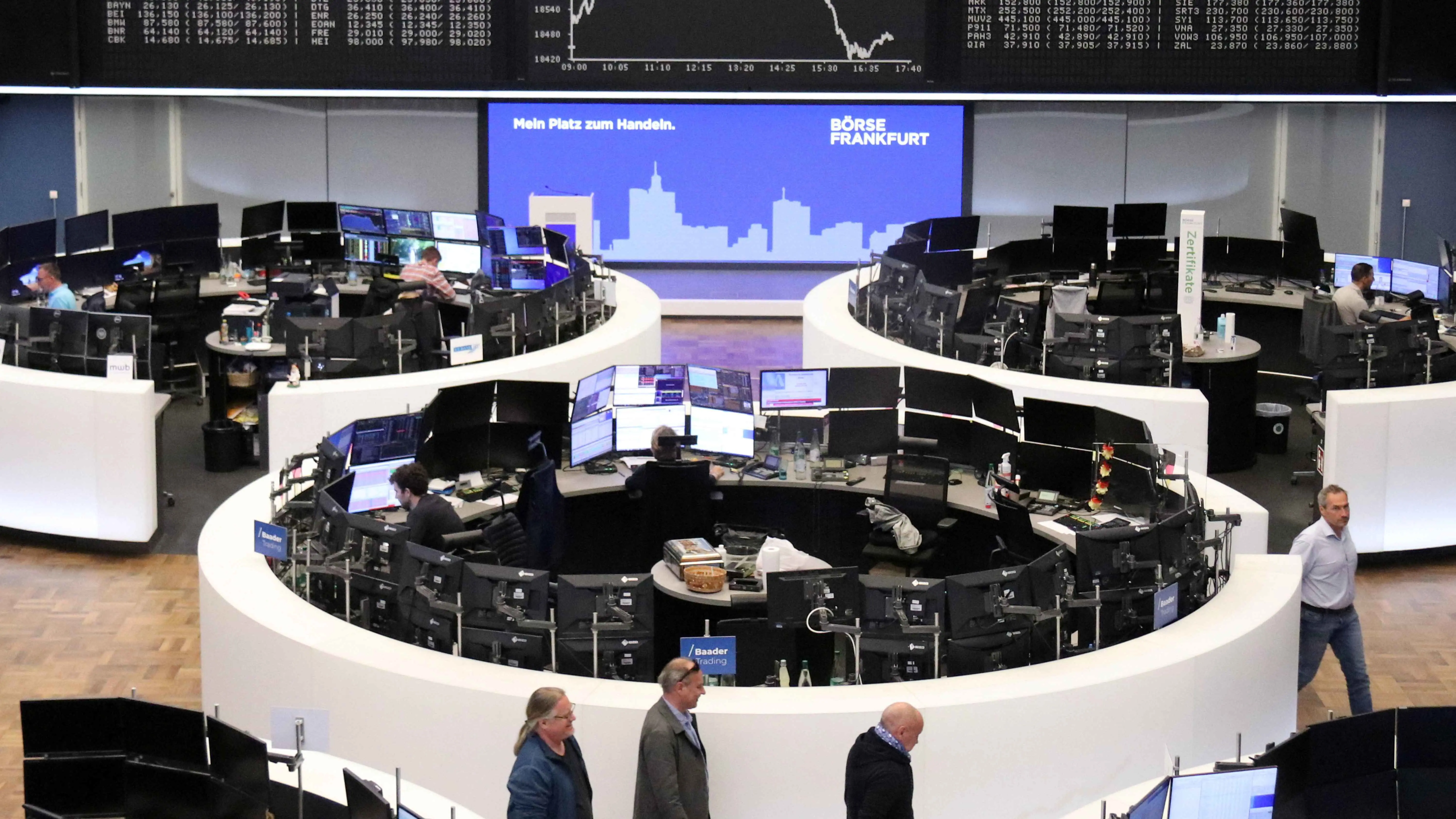 عوائد السندات الأوروبية تقفز إلى القمم وسط مخاوف بشأن الأوضاع المالية