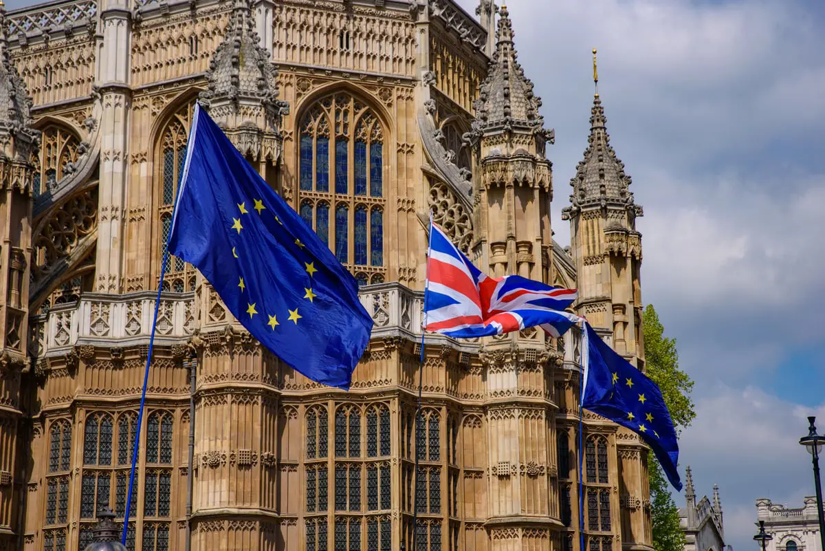 قوانين الاتحاد الأوروبي تهدد 361 صندوقاً استثمارياً في لندن