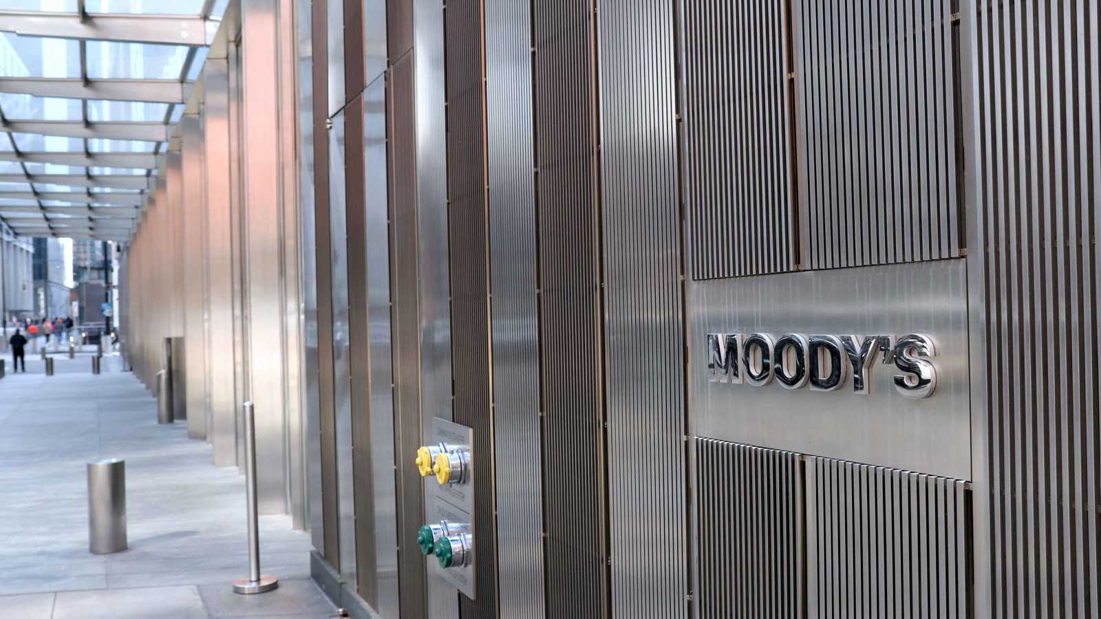 «موديز» تثبت تصنيف الإمارات عند «Aa2» مع نظرة مستقبلية مستقرة 