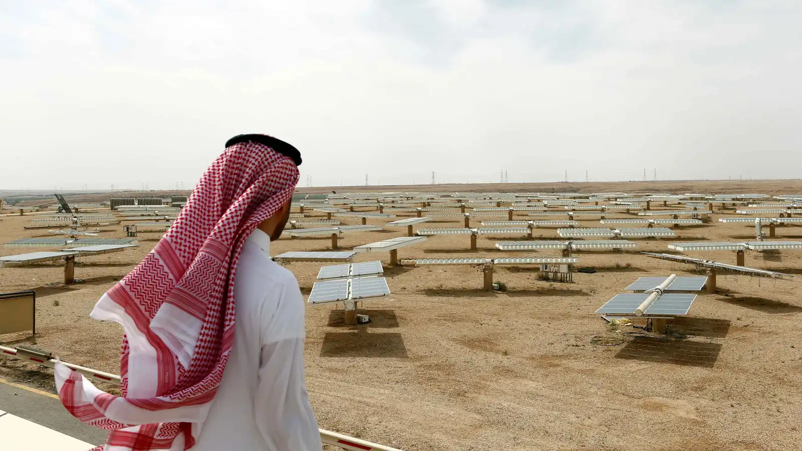 السعودية وسباق الطاقة المتجددة.. هل تلحق مستهدف 130 غيغاواط في 2030؟