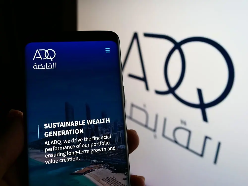 ADQ الإماراتية تؤسس "أرسيرا القابضة" الدوائية