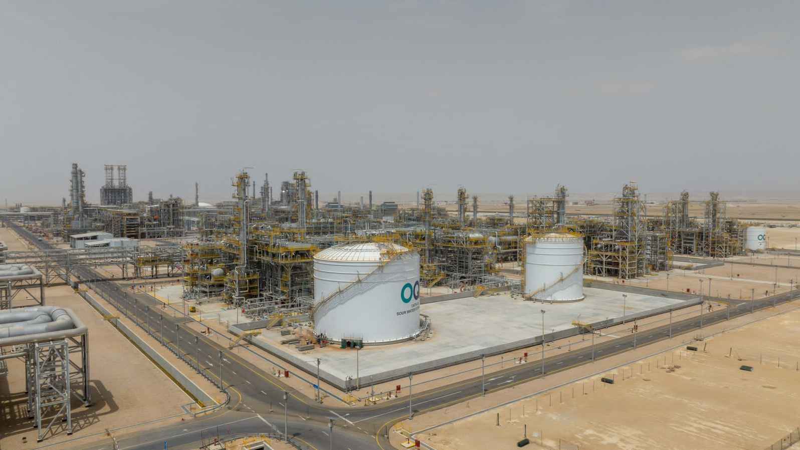 صادراتُ النفط العُماني تتراجع هامشياً إلى 308 ملايين برميل في 2025 