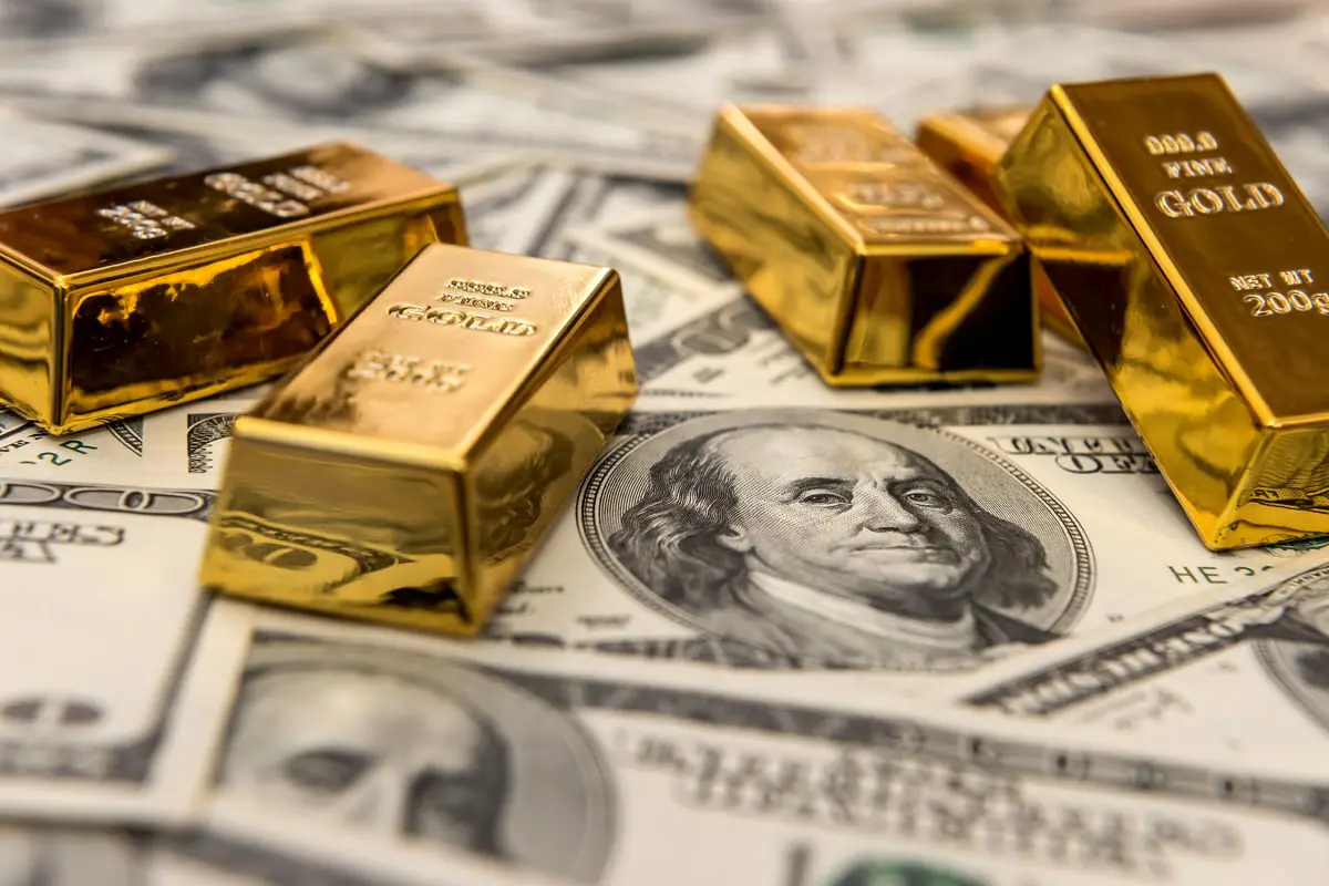 صعود الذهب لأعلى مستوى في أسبوعين وسط تراجع الدولار