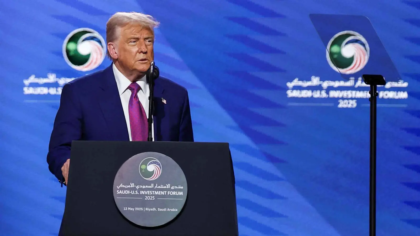 ترامب يرفع العقوبات عن سوريا ويلتقي الشرع غداً