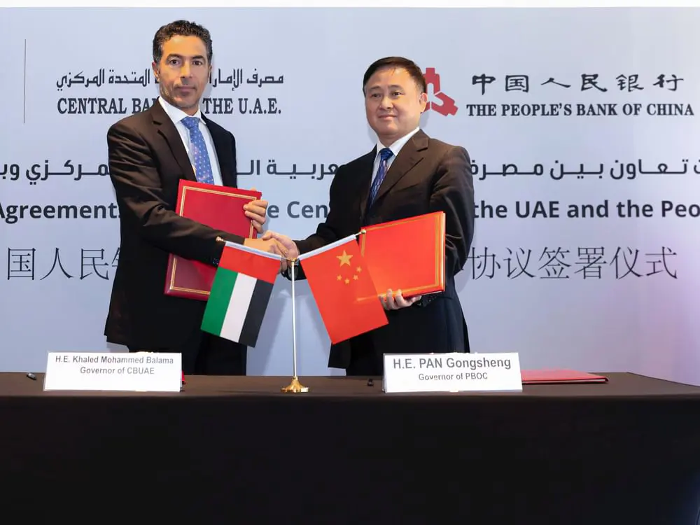 الإمارات والصين تجددان سريان اتفاق تبادل العملات