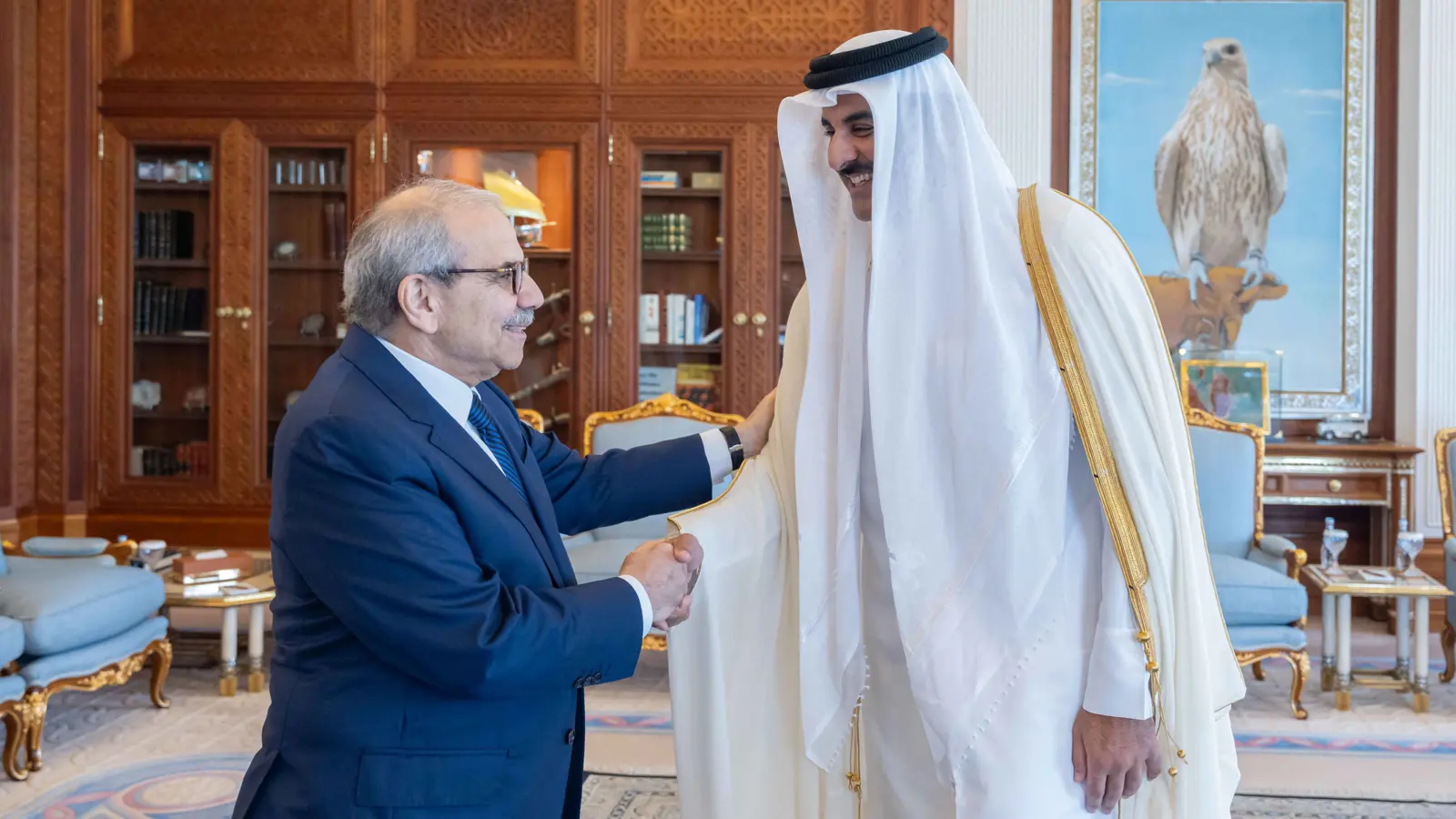 دراسة لمحطة جديدة.. هل الغاز القطري مفتاح حل أزمة الكهرباء في لبنان؟